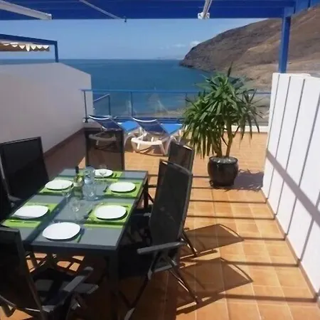 Apartmán Amazing Sea View With Sun Drenched Terrace!