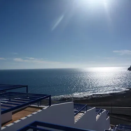 Amazing Sea View With Sun Drenched Terrace! Apartment *